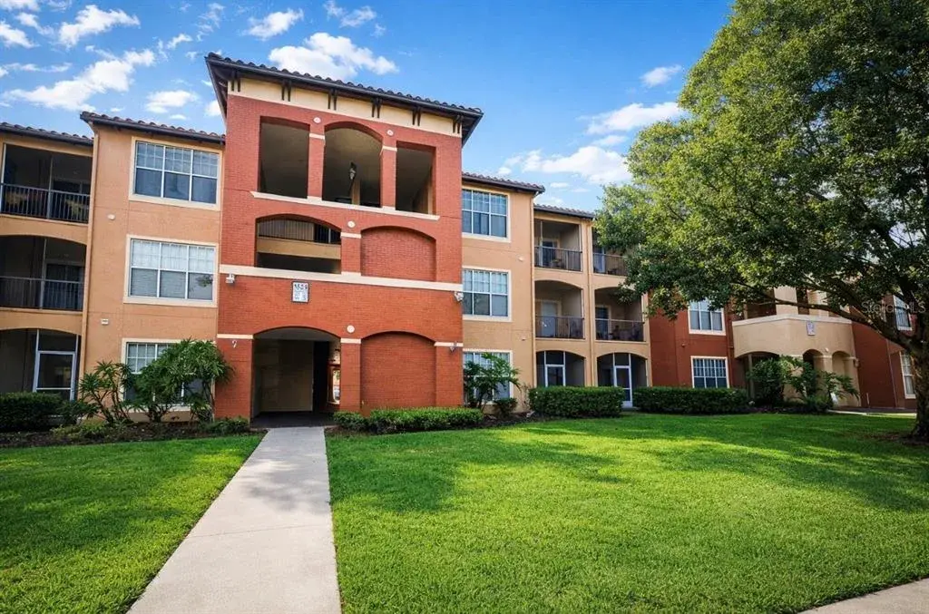 Property for sale at 5524 METROWEST BOULEVARD UNIT 206, ORLANDO, FL, 32811