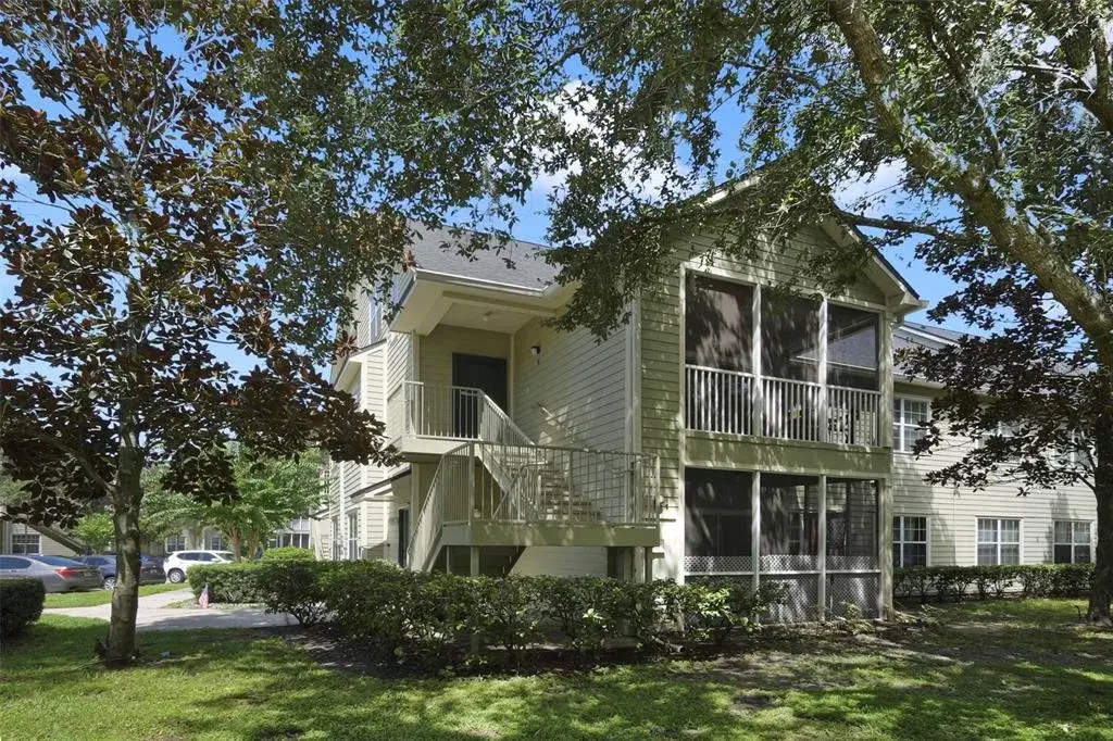 Welcome to Ashley Court Condominiums! This spacious **3-BEDROOM, 3-BATHROOM** condo offers a unique two-story layout with plenty of room to spread out