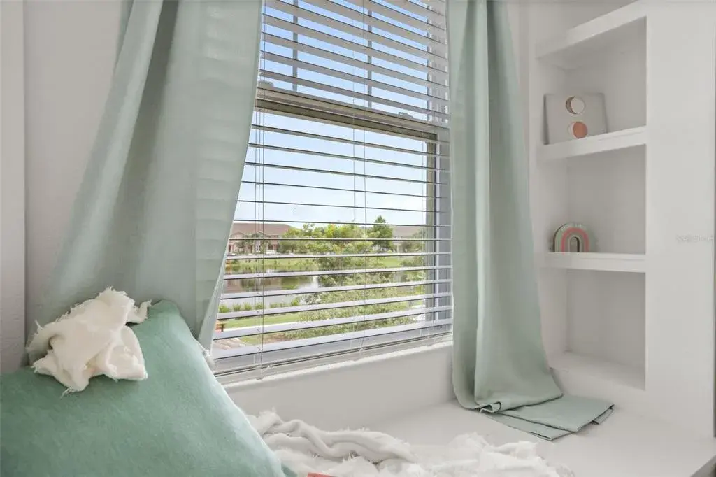 Book Nook in Guest Room
