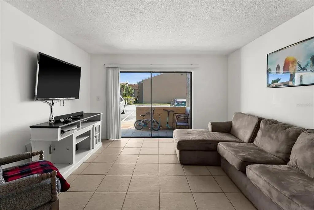 Property for sale at 5201 VINELAND ROAD UNIT 112, ORLANDO, FL, 32811