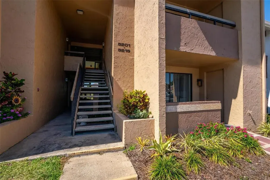 Property for sale at 5201 VINELAND ROAD UNIT 112, ORLANDO, FL, 32811