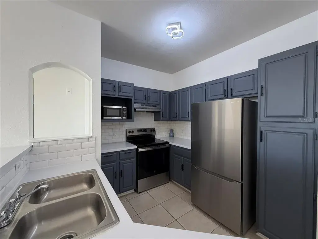 Property for sale at 3315 PARKCHESTER SQUARE BOULEVARD UNIT 301, ORLANDO, FL, 32835
