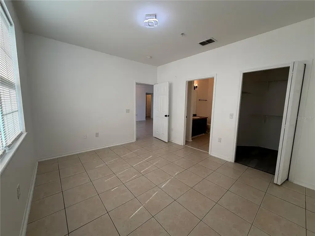 Property for sale at 3315 PARKCHESTER SQUARE BOULEVARD UNIT 301, ORLANDO, FL, 32835
