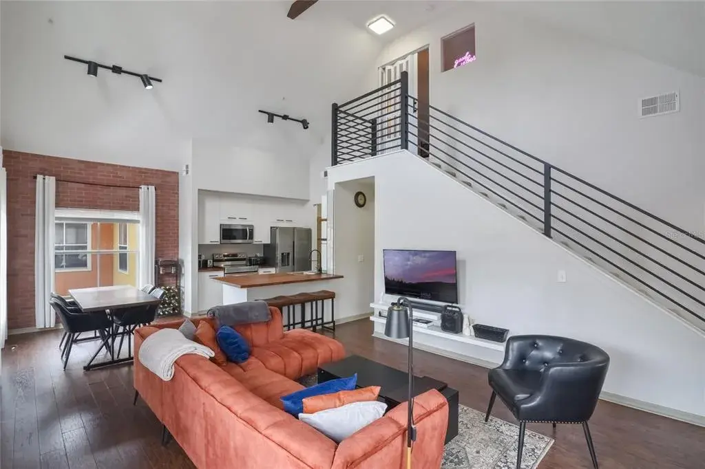 Property for sale at 6001 WESTGATE DRIVE UNIT 2124, ORLANDO, FL, 32835