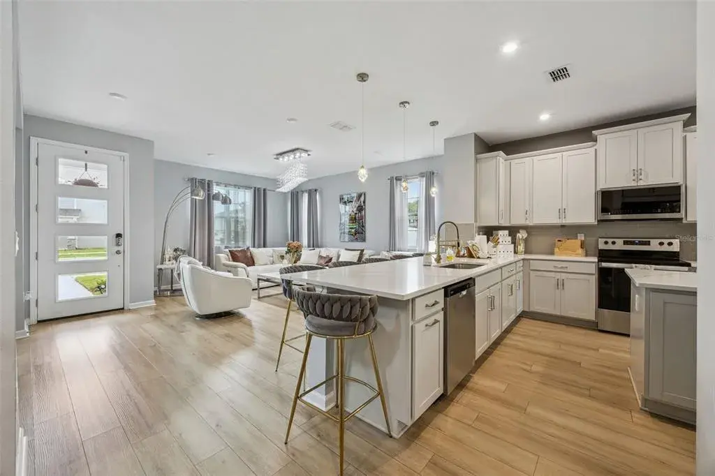 Property for sale at 11492 SUNSAIL AVENUE, ORLANDO, FL, 32832