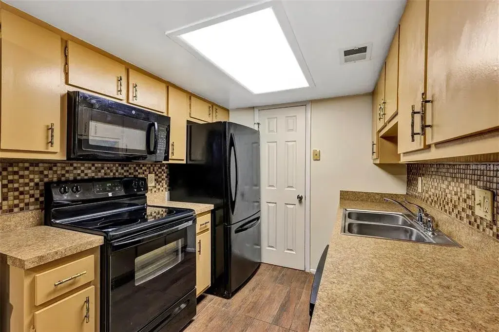Property for sale at 1728 TOWNHALL LANE UNIT 1728, ORLANDO, FL, 32807