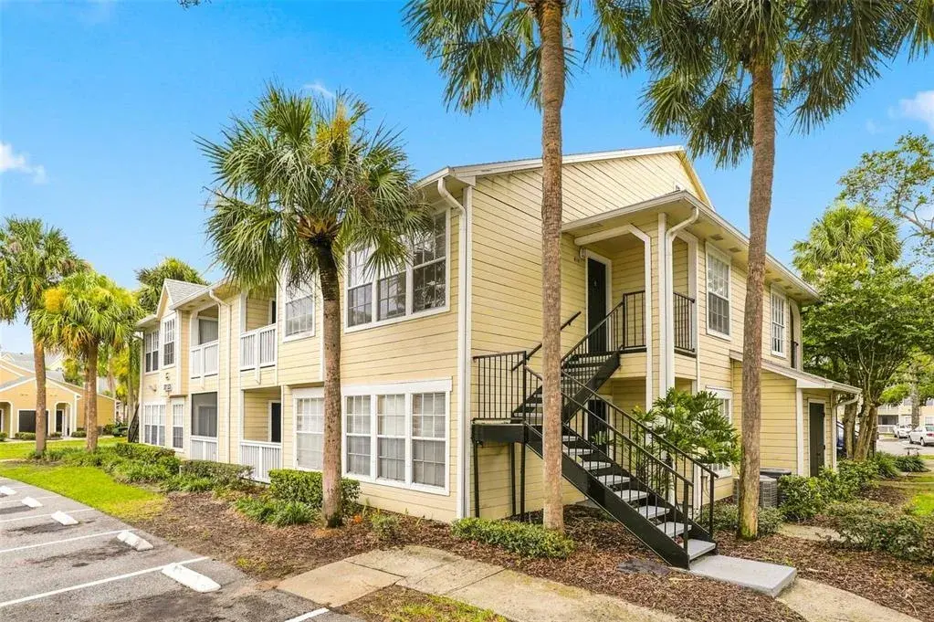 Property for sale at 1085 S HIAWASSEE ROAD UNIT 523, ORLANDO, FL, 32835