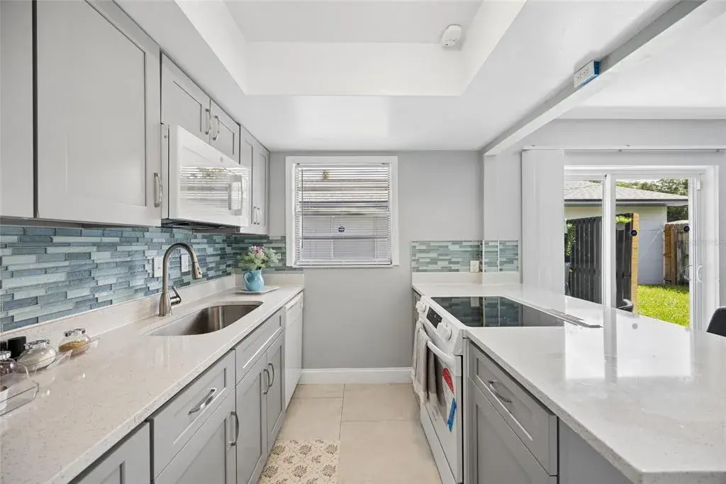 Property for sale at 536 HIBISCUS WAY UNIT 7B, ORLANDO, FL, 32807