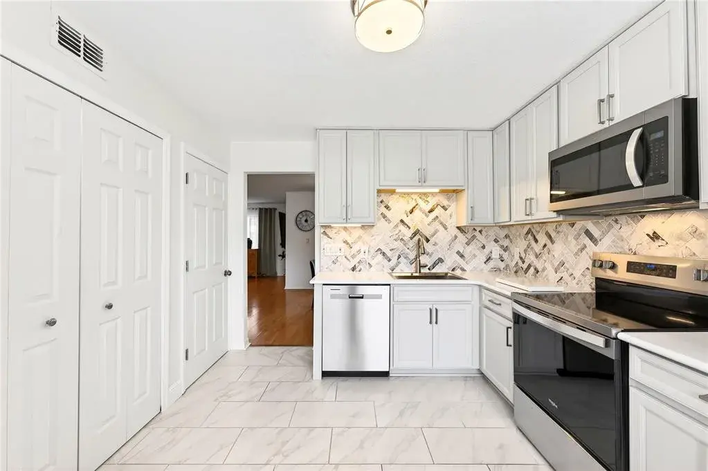 Kitchen - 1st floor