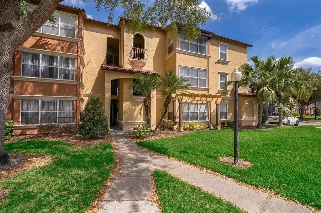 Property for sale at 5128 CONROY ROAD UNIT 13, ORLANDO, FL, 32811