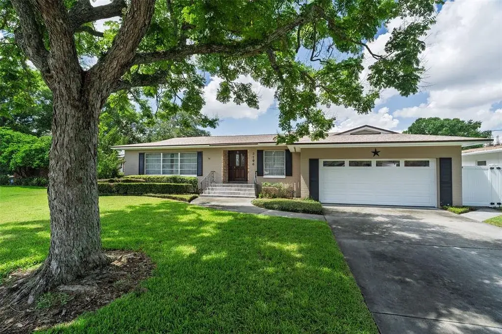 Welcome to 3206 Ardsley Drive!