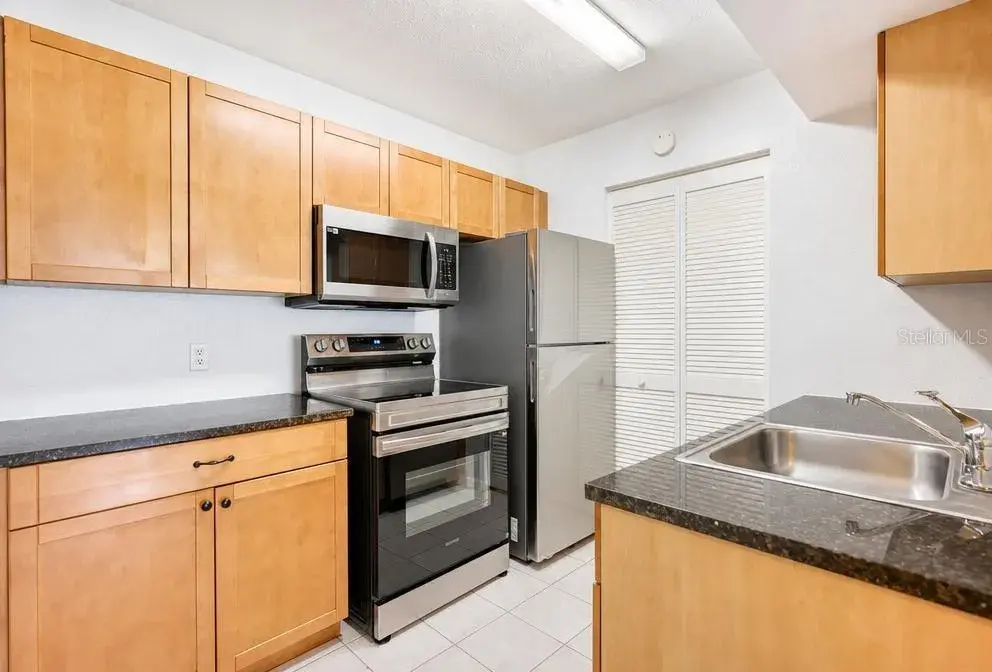 Property for sale at 1015 S HIAWASSEE ROAD UNIT 3516, ORLANDO, FL, 32835