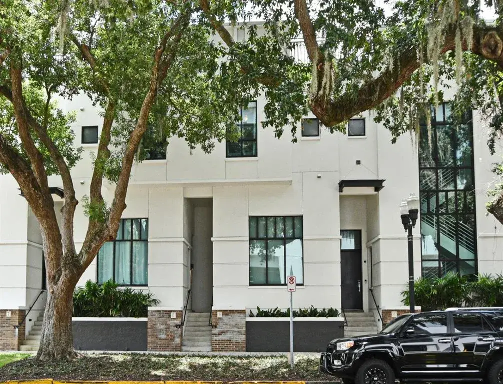 Property for sale at 460 E JACKSON STREET UNIT 5, ORLANDO, FL, 32801