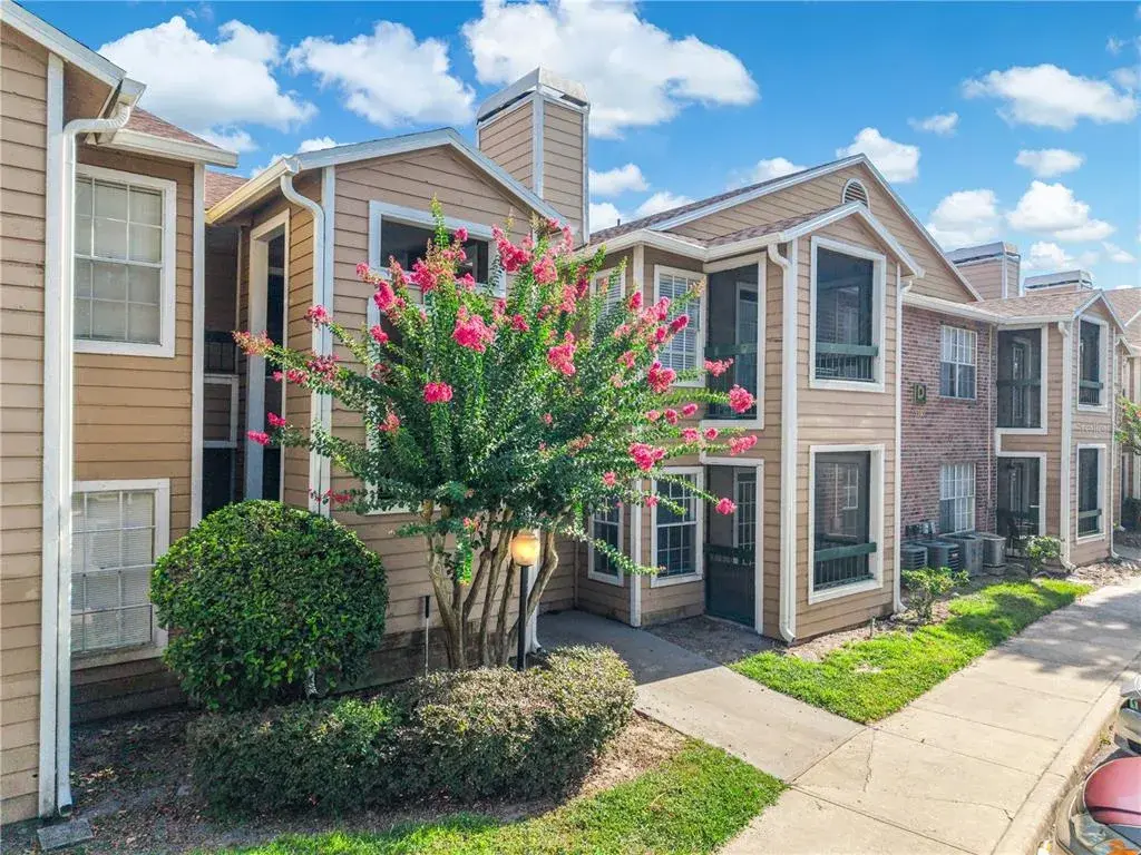 Property for sale at 5530 CHRISHIRE WAY UNIT D109, ORLANDO, FL, 32822