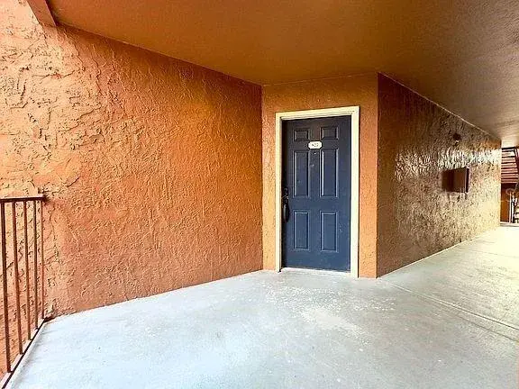 Property for sale at 5140 CONROY ROAD UNIT 27, ORLANDO, FL, 32811