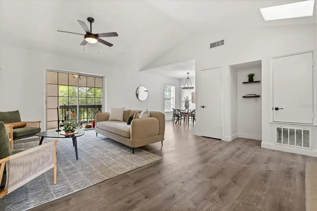 Property for sale at 494 W PAR STREET, ORLANDO, FL, 32804