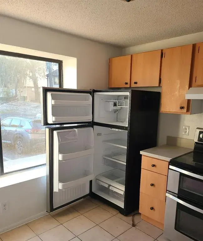 Property for sale at 4916 SILVER OAKS VLG UNIT E, ORLANDO, FL, 32808