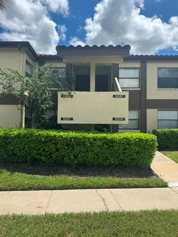 Property for sale at 3245 CANDLE RIDGE DRIVE UNIT 203, ORLANDO, FL, 32822