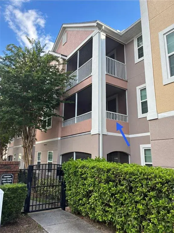 Screened Balcony