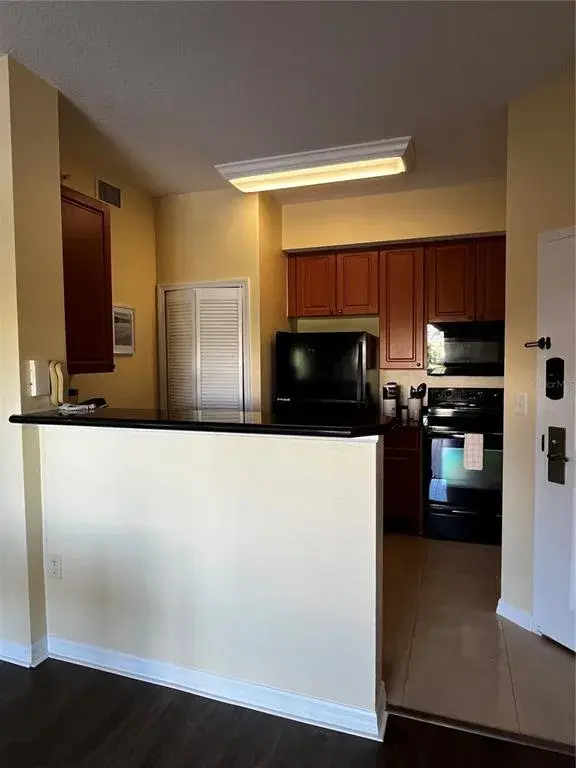 Kitchen Apartment 1