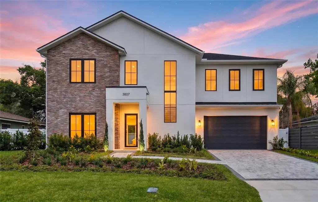 Property for sale at 3807 PELICAN LANE, ORLANDO, FL, 32803