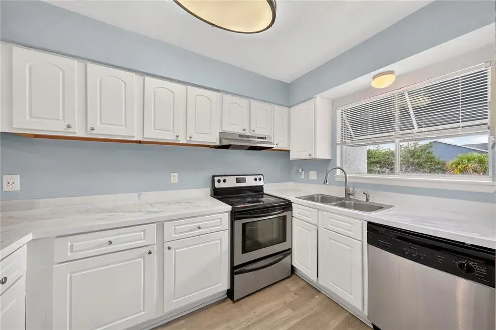 Property for sale at 4223 S. SEMORAN BLVD UNIT 6, ORLANDO, FL, 32822