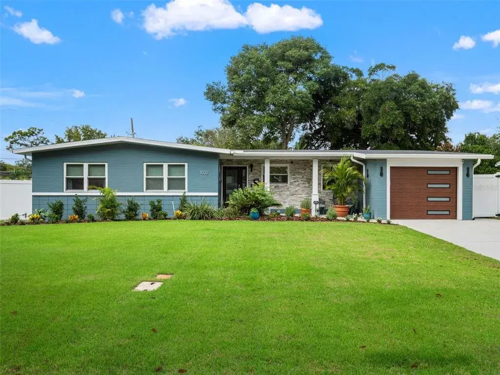 Property for sale at 1502 DOVE DRIVE, ORLANDO, FL, 32803