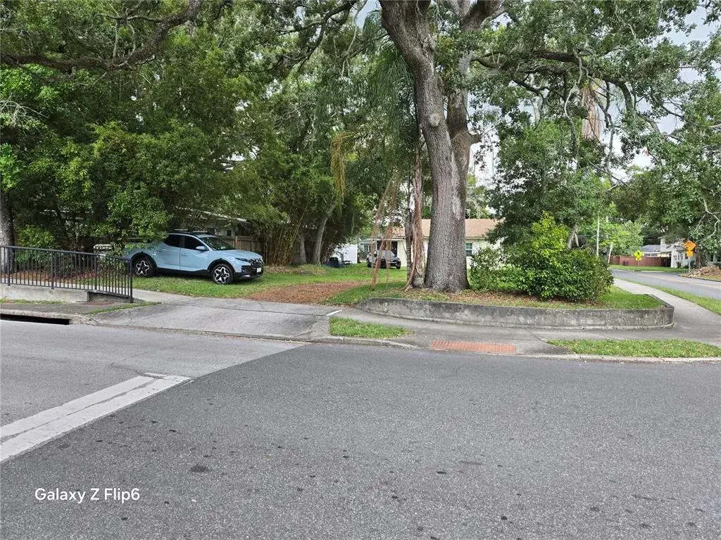 The lot is at the corner of Winter Park St. and Helen Ave. Just a block behind Princeton Elementary