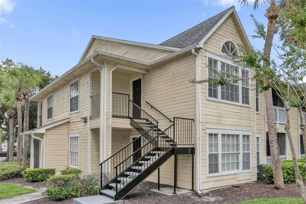 Corner unit with beautiful views of the trees.