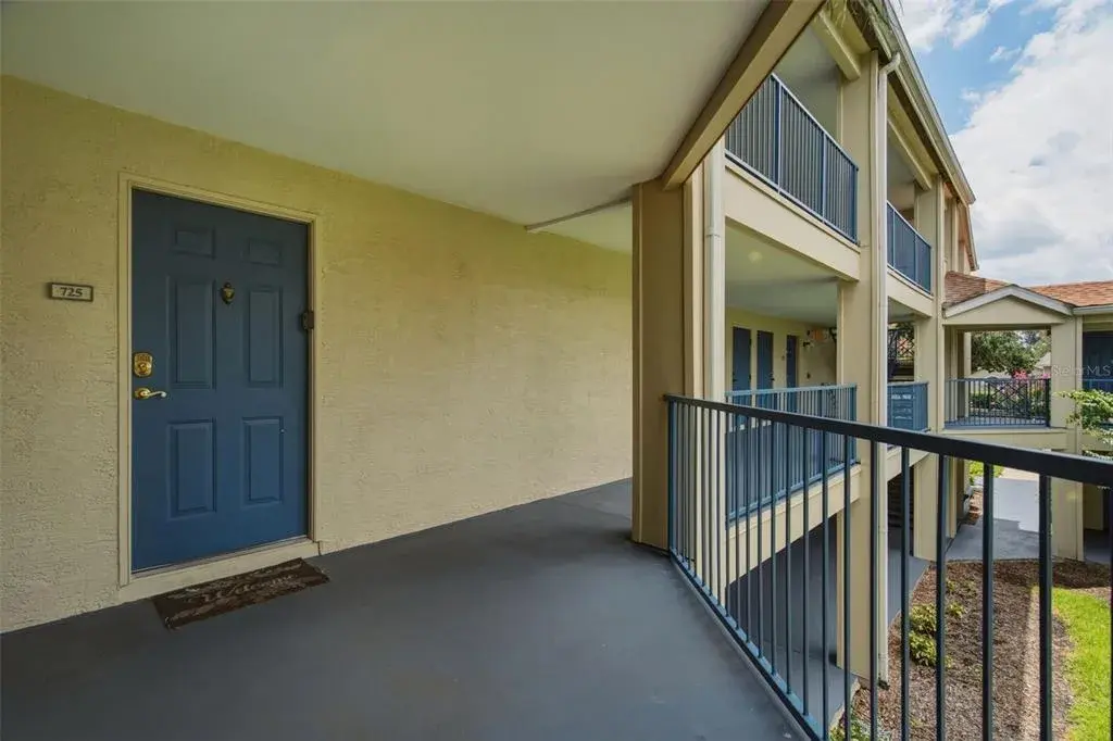 Property for sale at 7300 WESTPOINTE BOULEVARD UNIT 725, ORLANDO, FL, 32835
