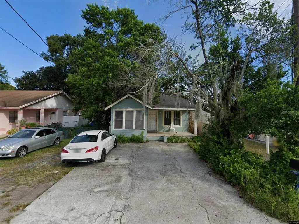 2505 Auburn Avenue W, Tampa, FL, 33614