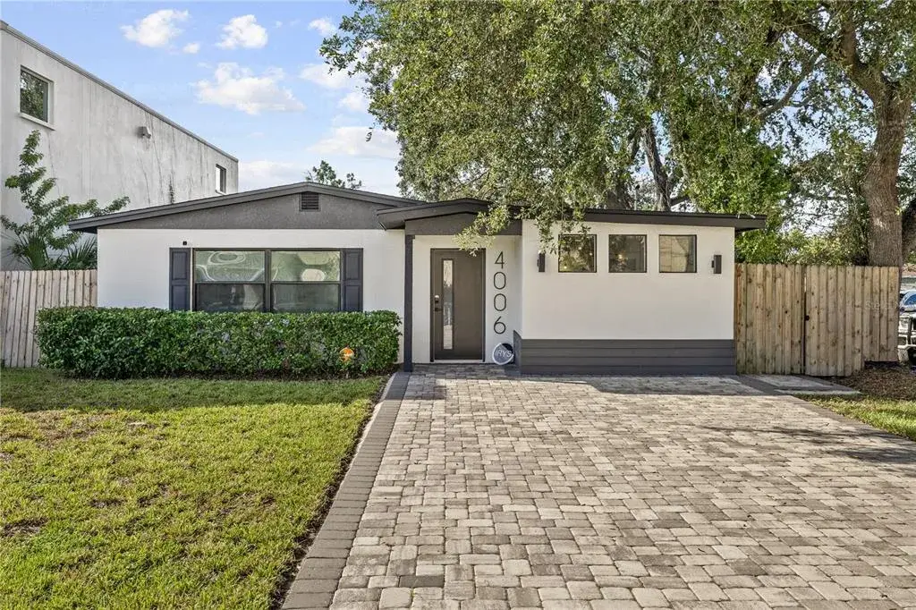 Property for sale at 4006 W STATE STREET, TAMPA, FL, 33609