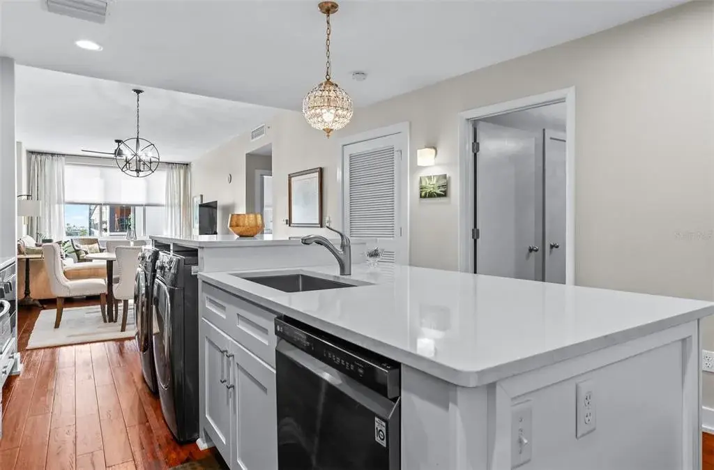 Property for sale at 1208 E KENNEDY BOULEVARD UNIT 518, TAMPA, FL, 33602