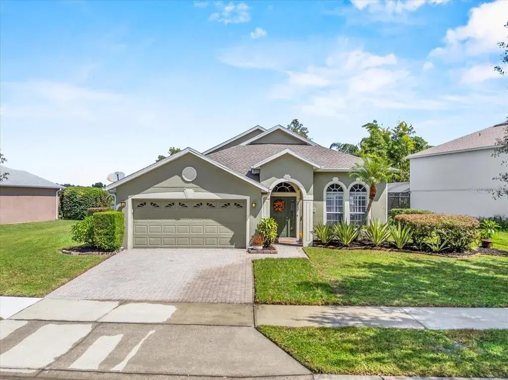 6523 Lake Pembroke Place, Orlando, FL, 32829