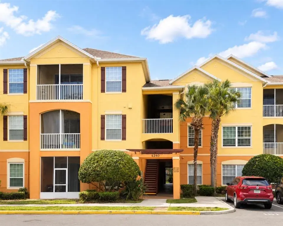 6240 Contessa Drive Unit 204, Orlando, FL, 32829