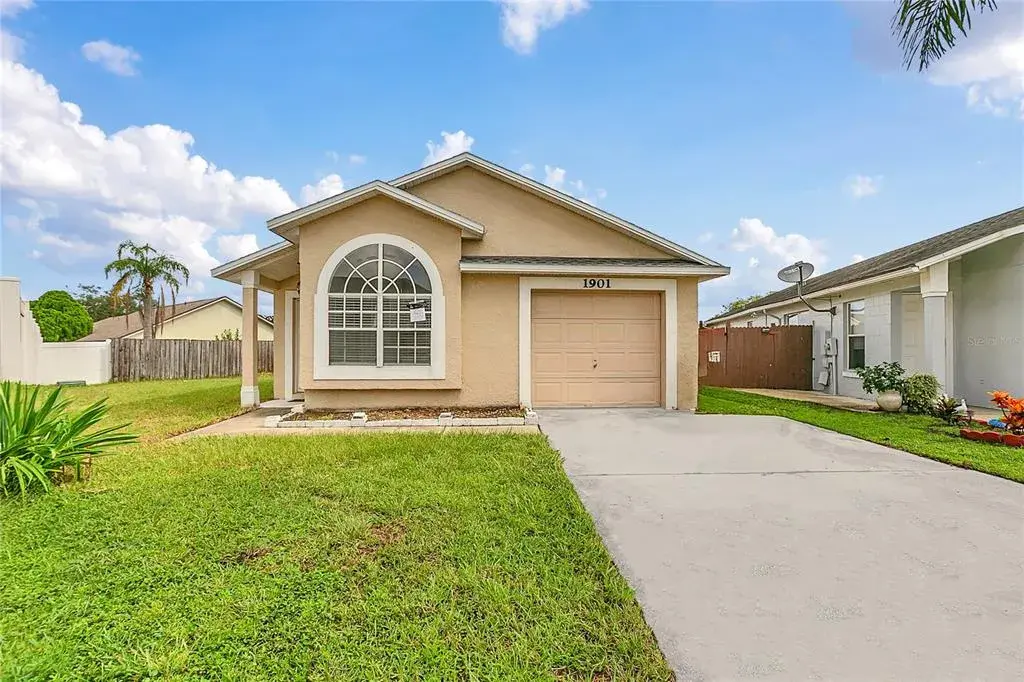 Welcome to 1901 Teaberry Ct