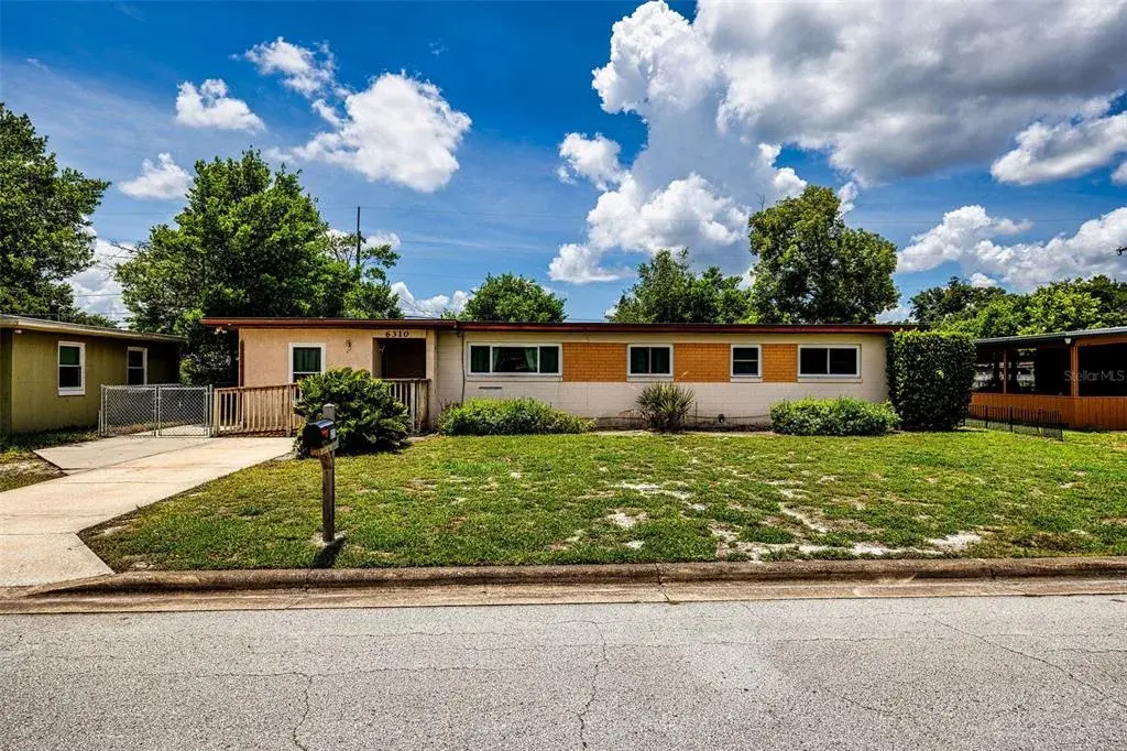 6310 Lake Underhill Road, Orlando, FL, 32807