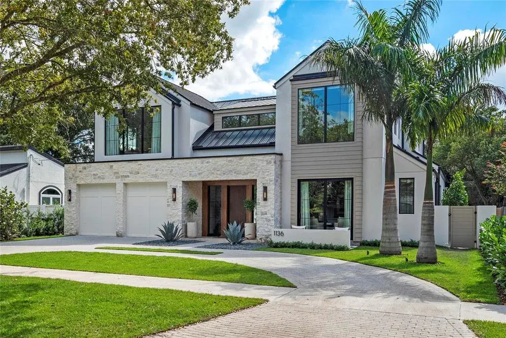 WELCOME TO 1136 STETSON STREET!