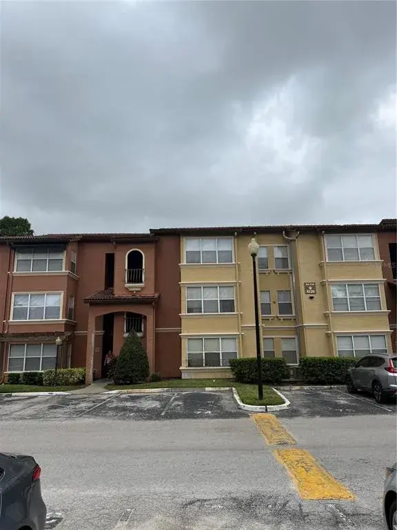 5120 Conroy Road Unit 22, Orlando, FL, 32811