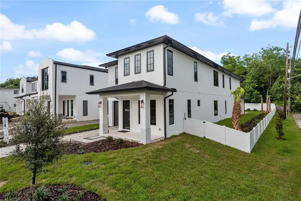 925 Lake Emerald Drive, Orlando, FL, 32806