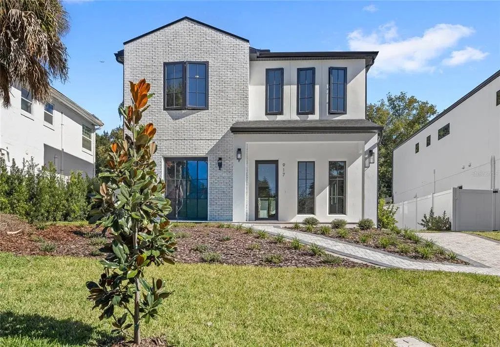 917 Lake Emerald Drive, Orlando, FL, 32806