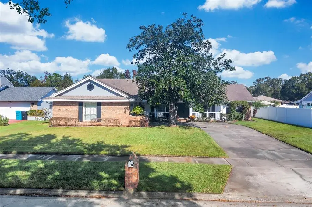 3725 Rose Of Sharon
