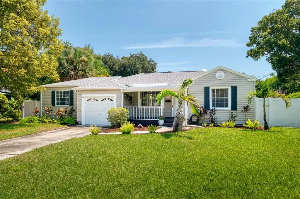 843 Palm Drive, Orlando, FL, 32803