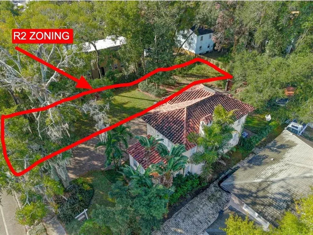 R2-B Zoning allows building of single family, duplex, small apartment (3-5 units), garage apartment, and accessory apartment. Must be verified with City of Orlando