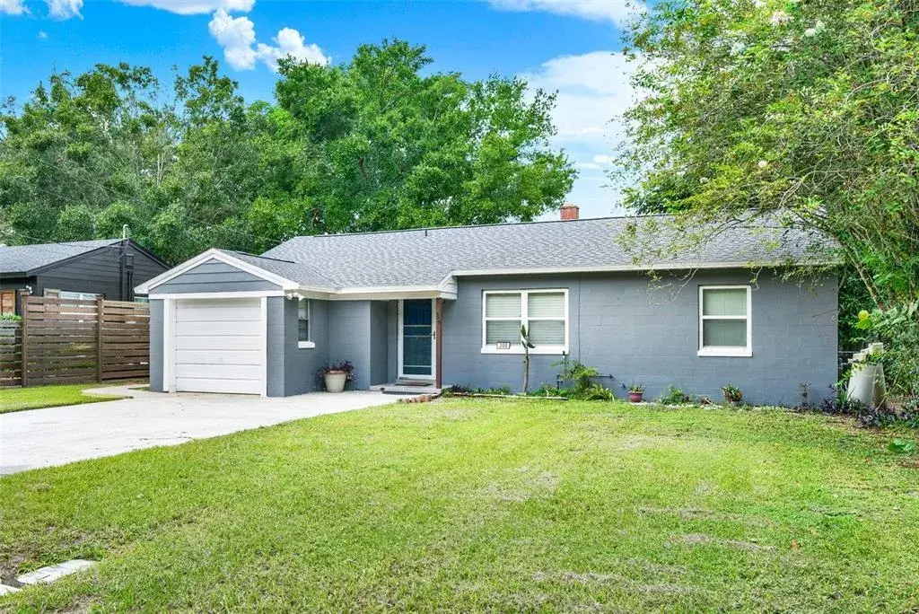 300 S Glenwood Avenue, Orlando, FL, 32803