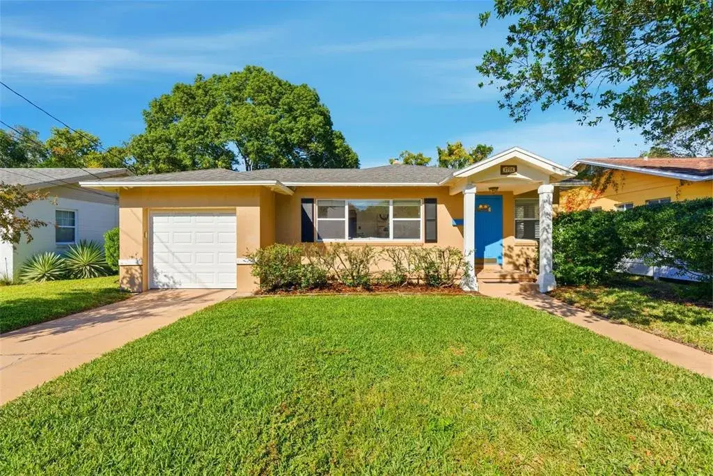 Welcome to 1715 Canton Street!