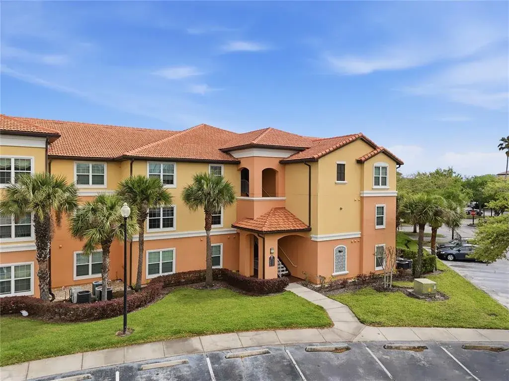 5475 Vineland Road Unit 8212, Orlando, FL, 32811