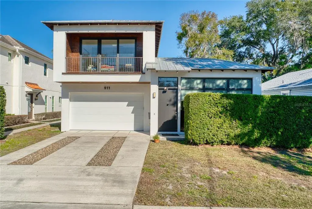 911 Golfview Street, Orlando, FL, 32804