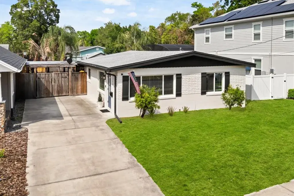 2211 Oregon Street, Orlando, FL, 32803