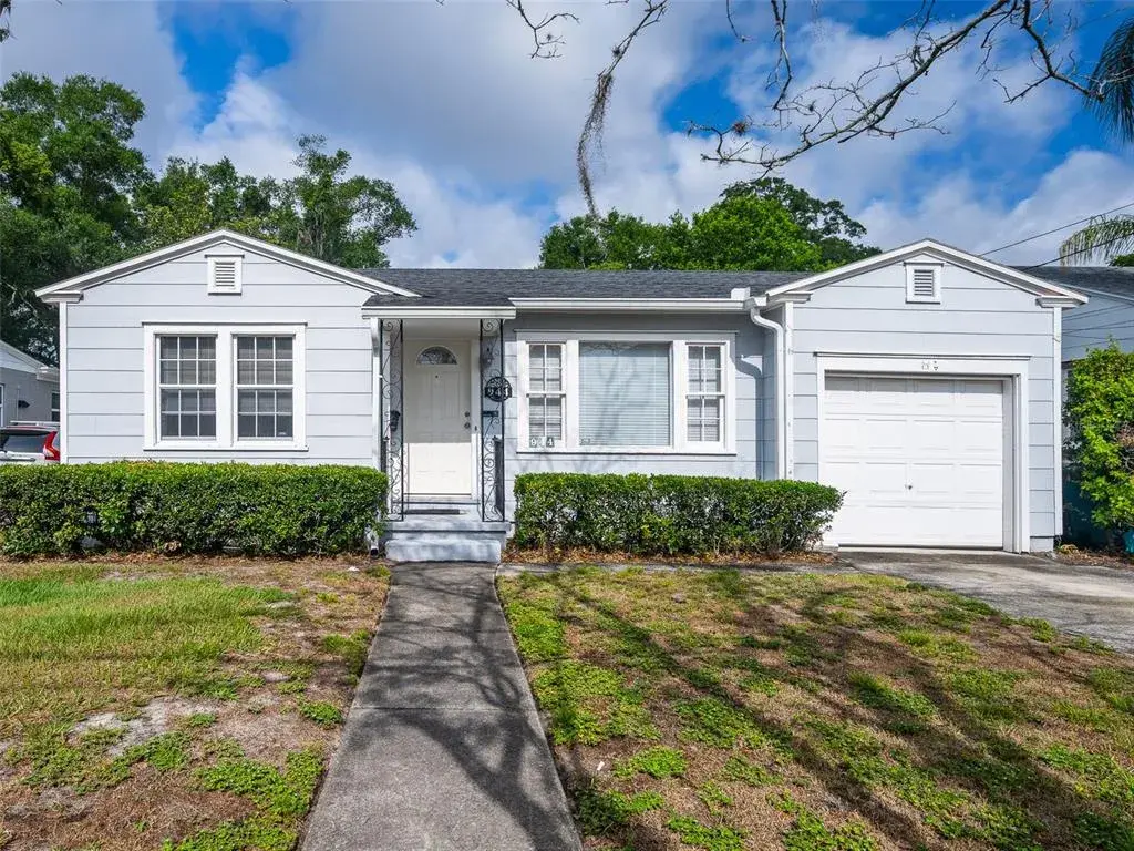 Charming Orlando bungalow.